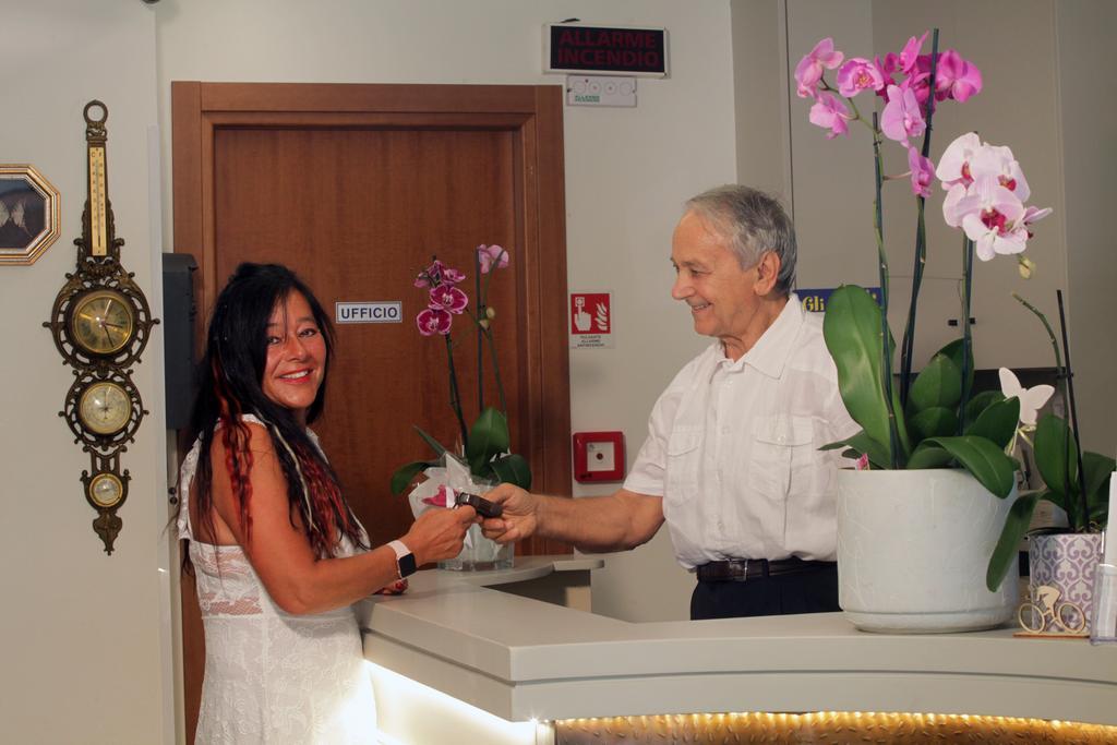 Hotel Tilly Cesenatico Exteriér fotografie