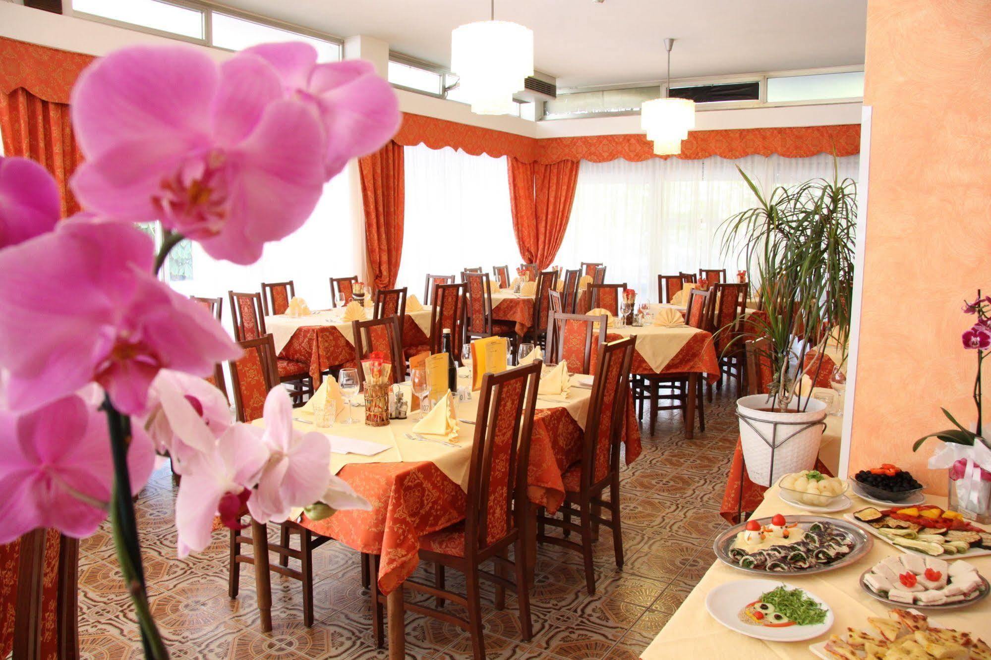 Hotel Tilly Cesenatico Exteriér fotografie